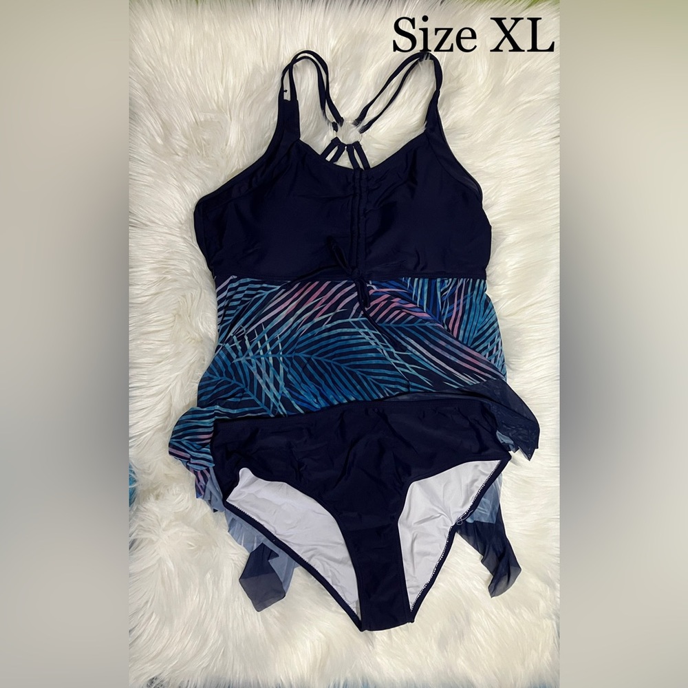 Women’s 2 Piece Tankini Swimsuit Size XL
